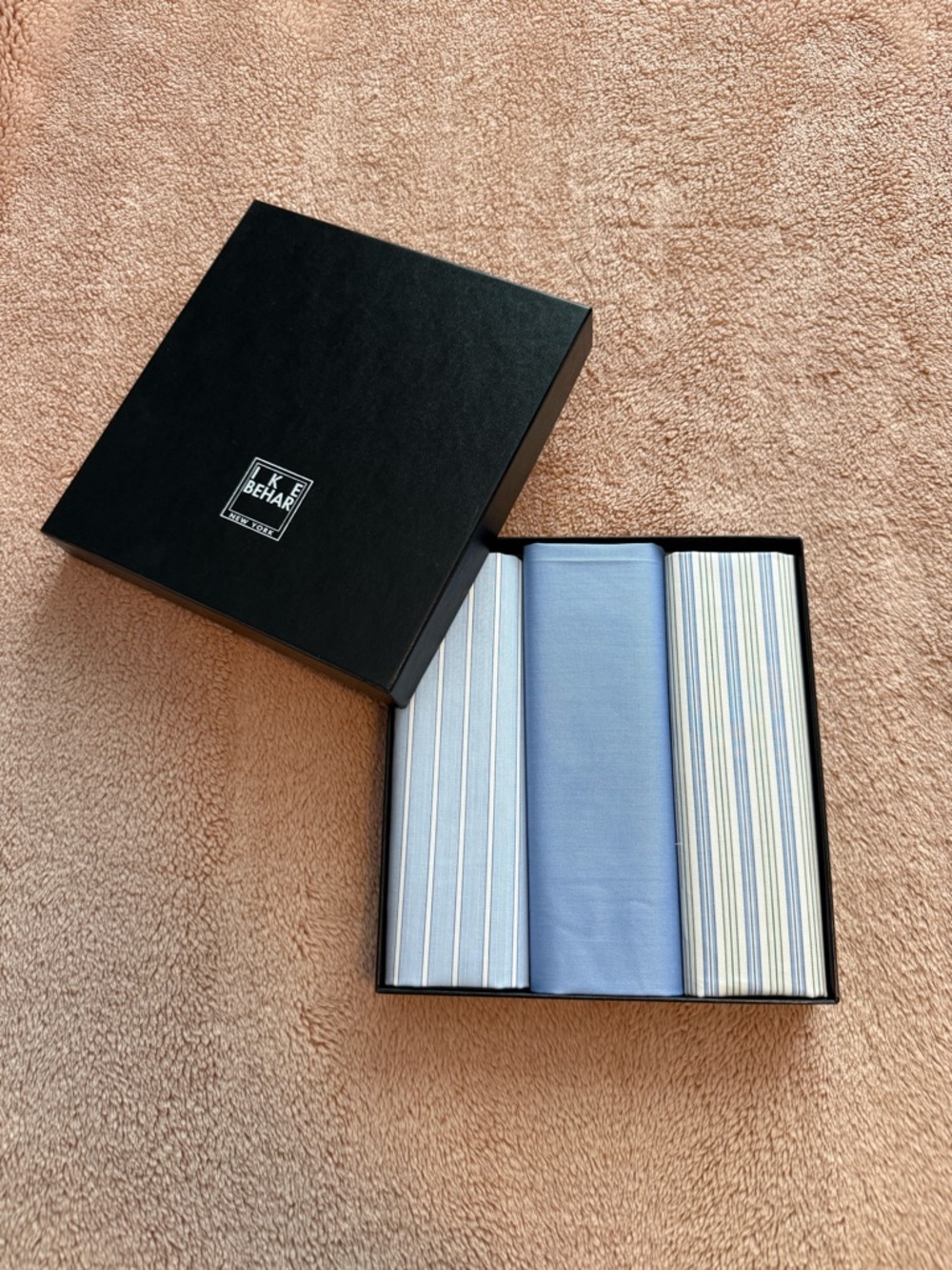 Ike Behar set of 3 silk pocket squares